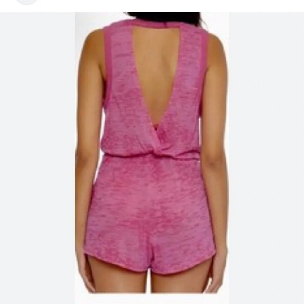 BECCA Woman’s Beach Date Romper V-Neck Plunge Back Cutout Beach Cover Up Size S
